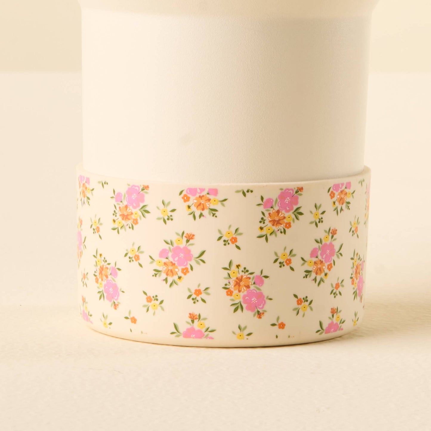 Tumbler Silicone Boot-Endless Daydream Cream