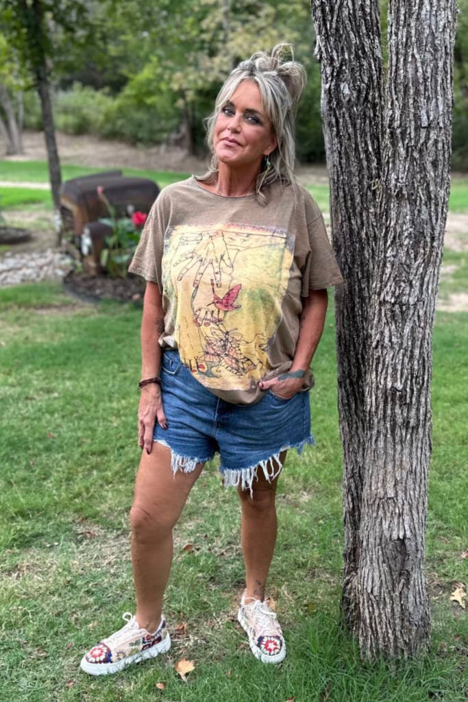 Jaded Gypsy Moon Dance Tee - Hands