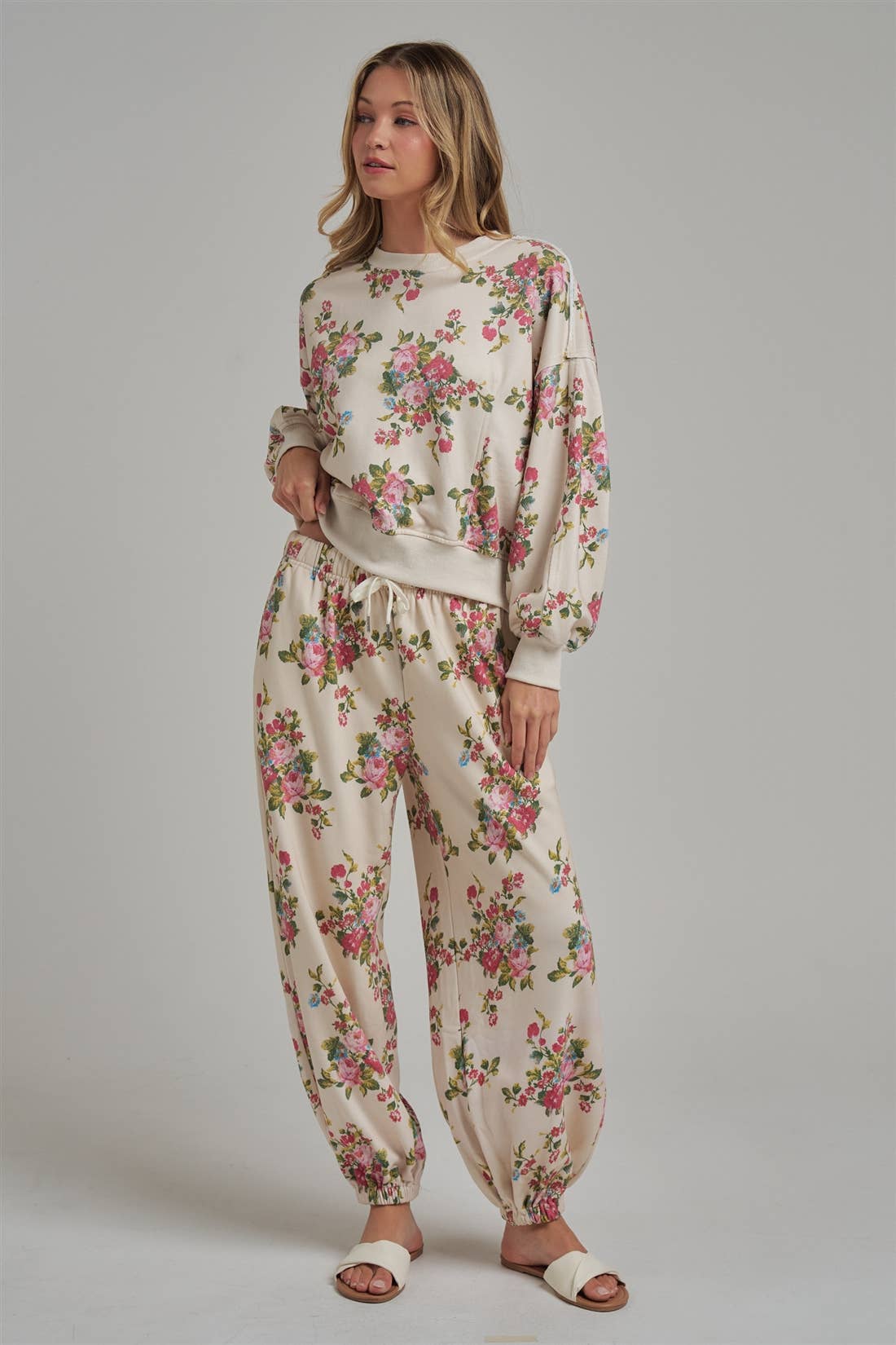 Charlie’s Floral 2 Piece Sweat Set