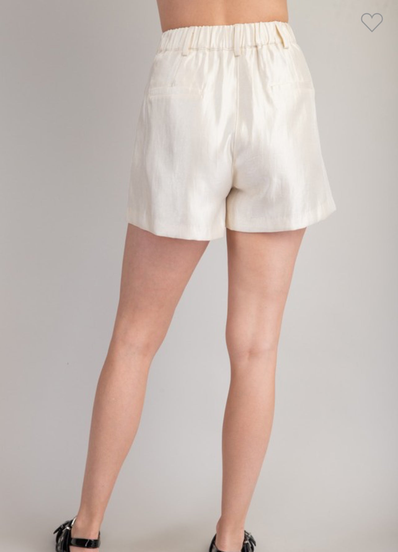 Flowy High-Waisted Pocket Short
