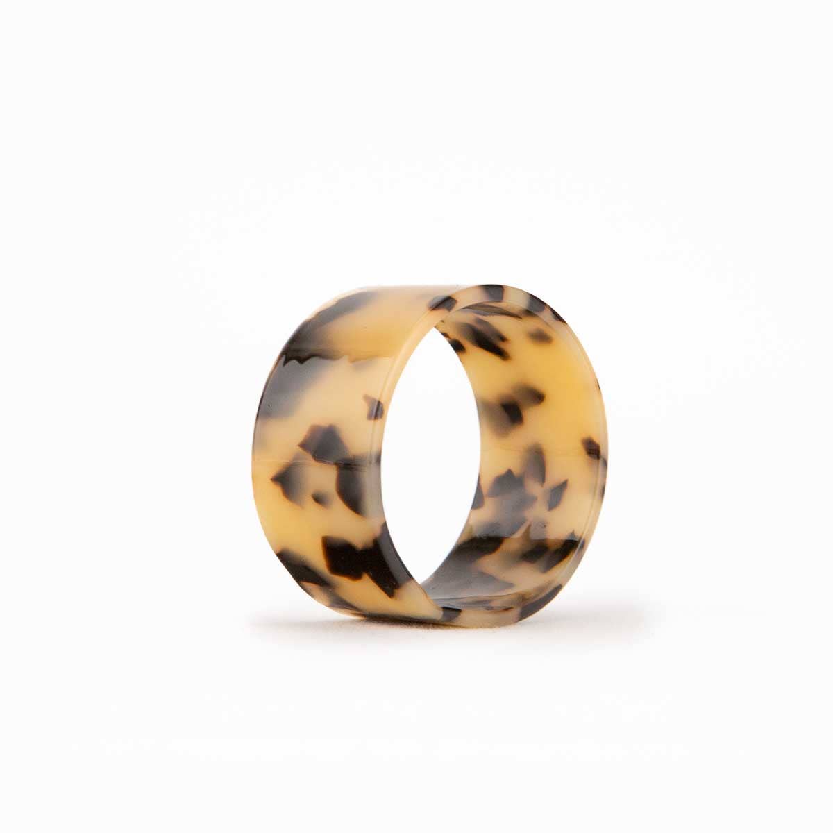 Acetate Napkin Ring Set of 8 Light Tortoise   2"
