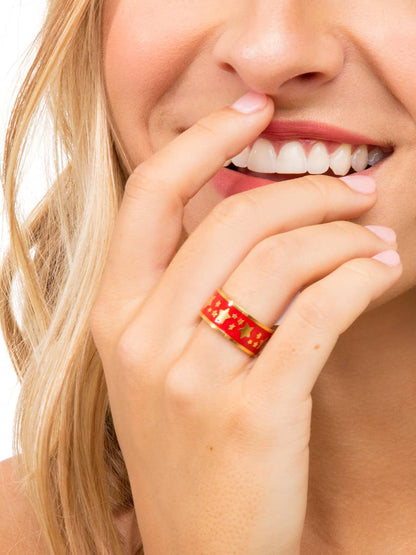 Star Pattern Ring: Red / 6