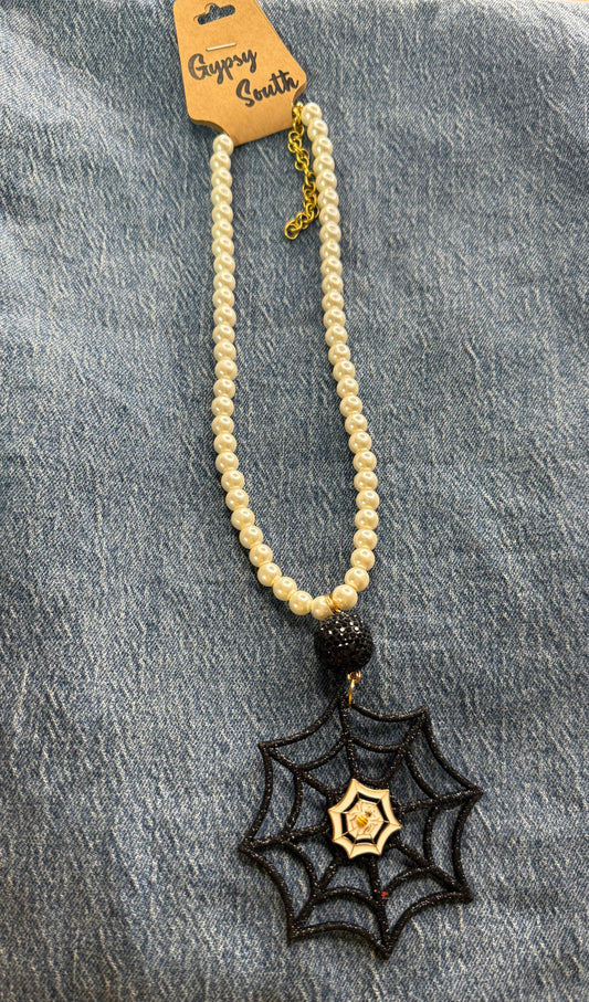 Gypsy South Pearl Spider Necklace