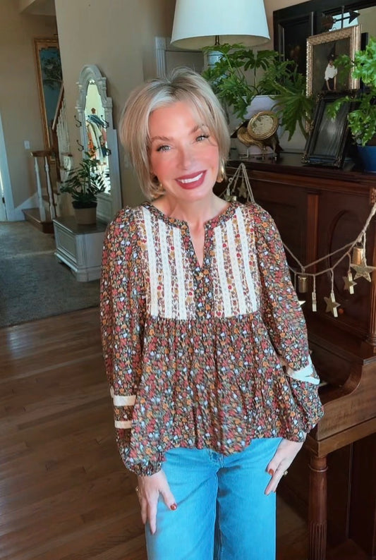 The Elizabeth Blouse