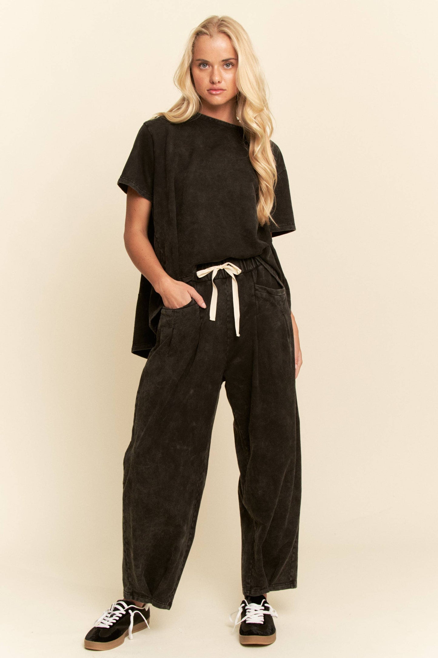 Garment-Wash Pleated Set
