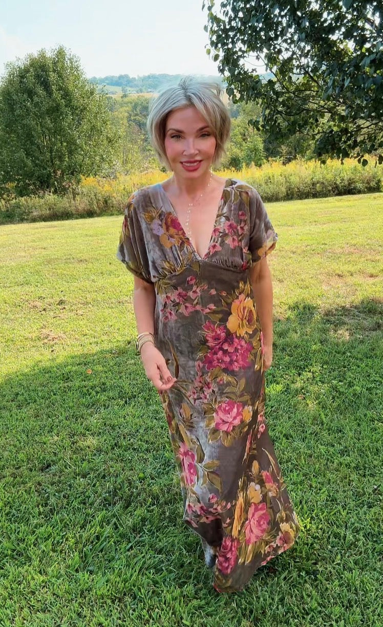 The Kari Velvet Dress