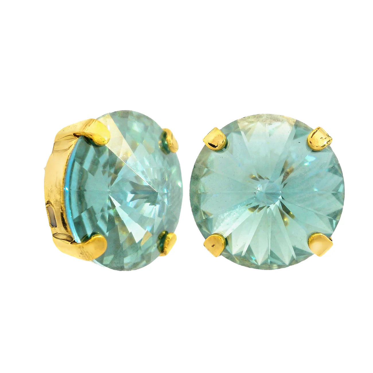 TOVA Basic Stud Earrings