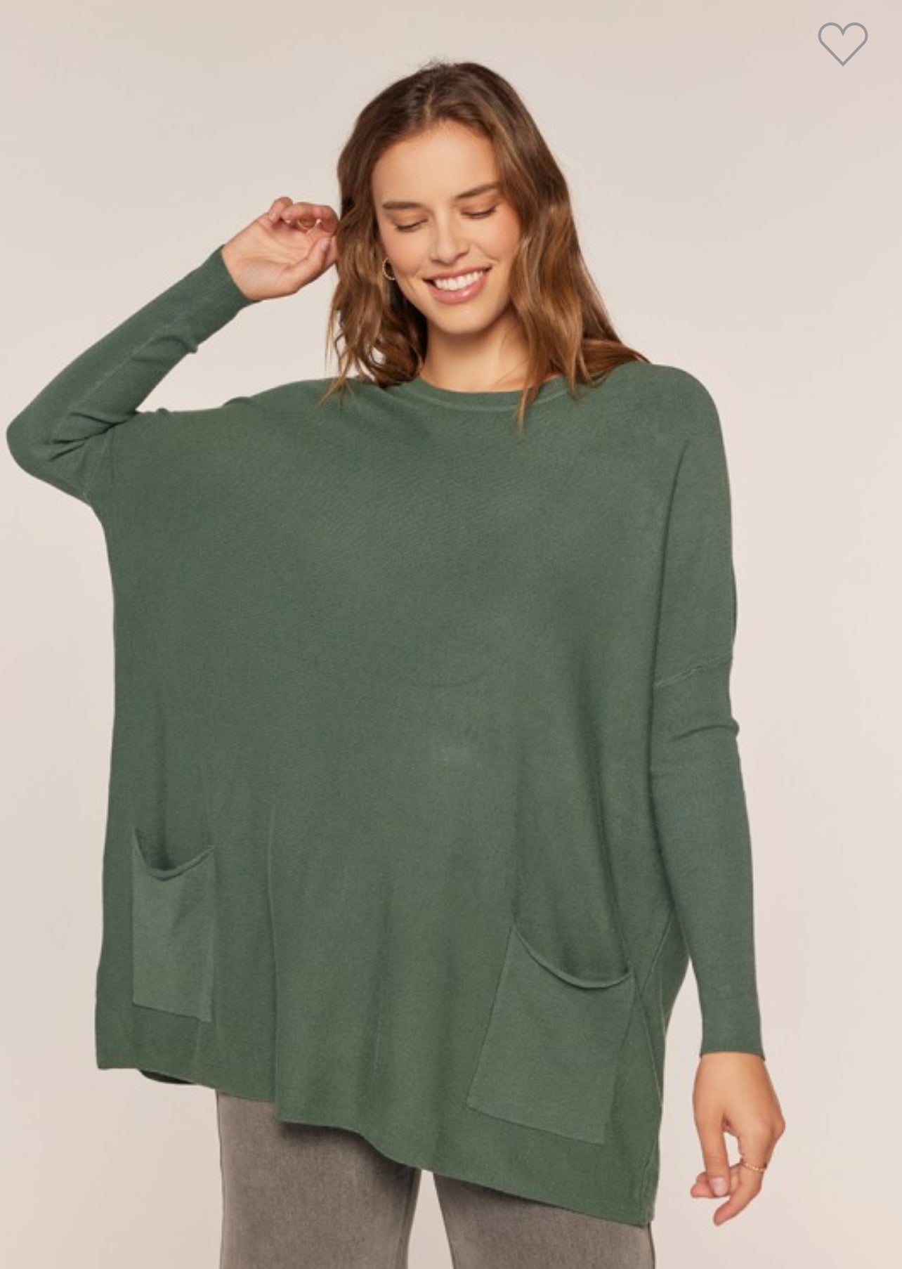 Oversized Basic Pocket Sweater