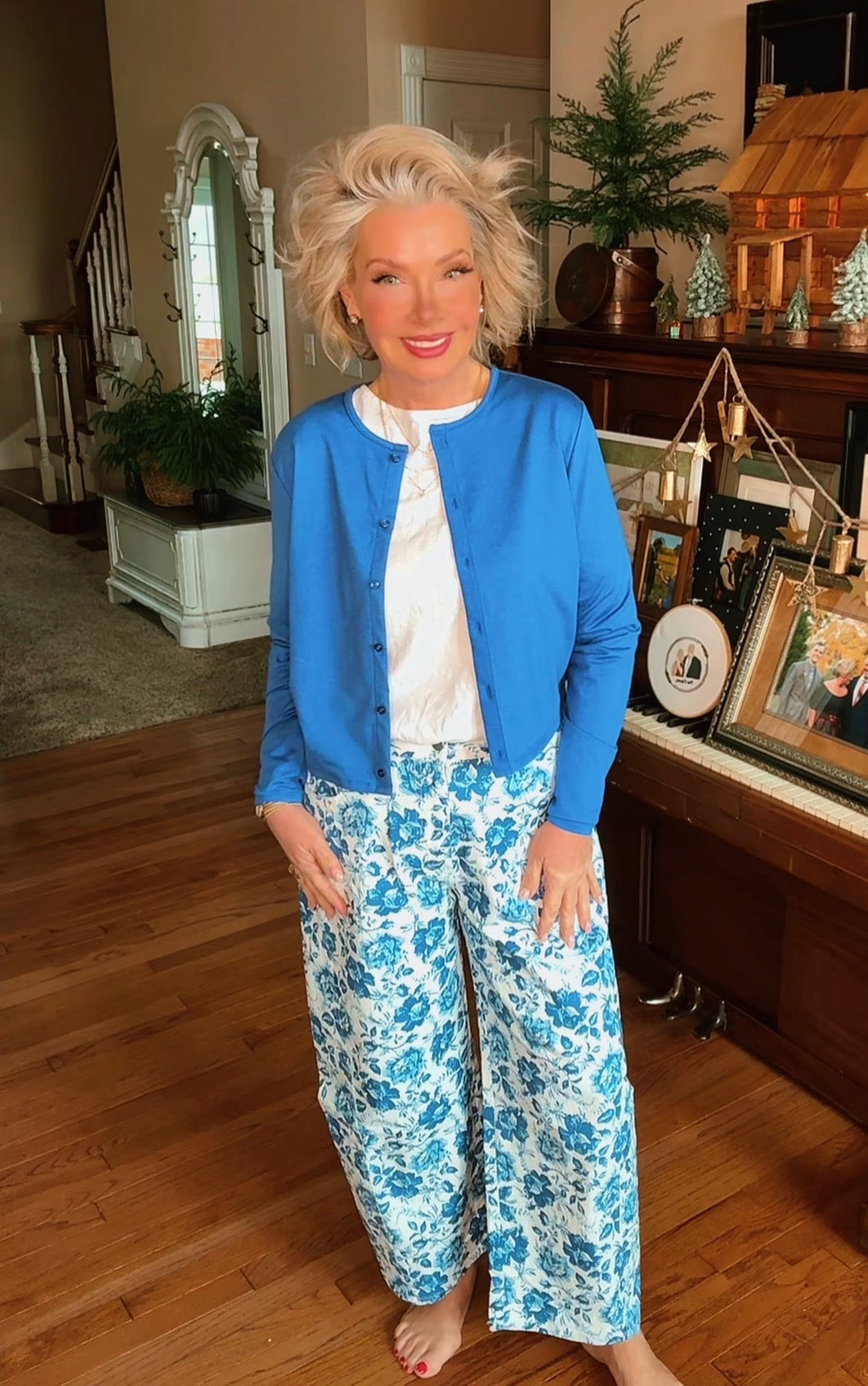 Blue Rose Printed Twill Barrel Pant