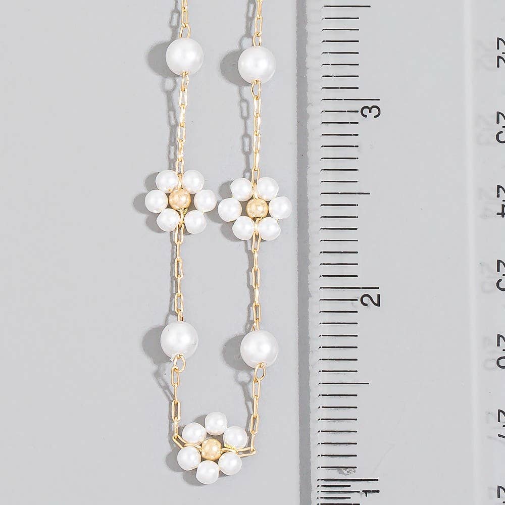 Station Pearl Beaded Flowers Chain Necklace