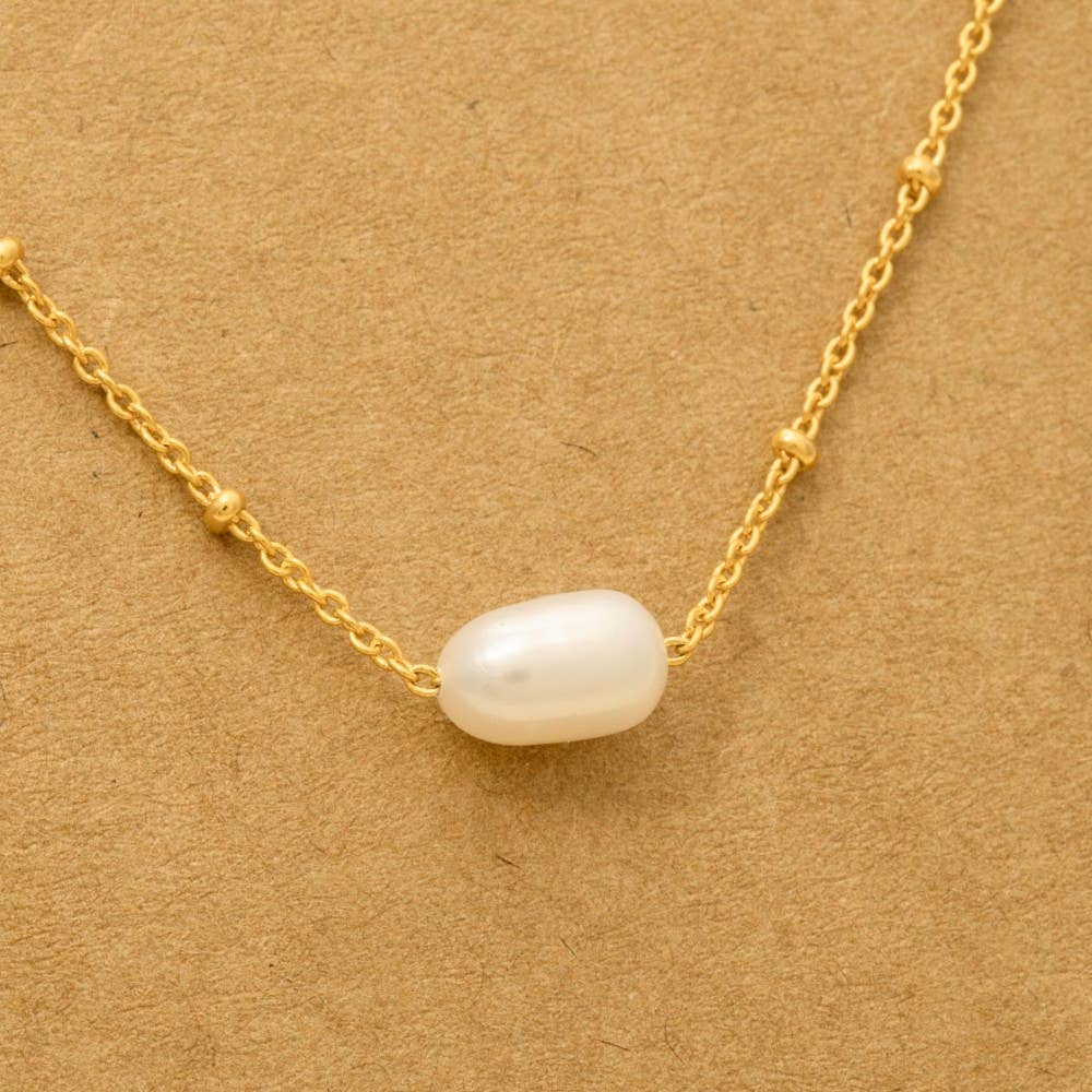 Gold Dipped Pearl Pendant Necklace